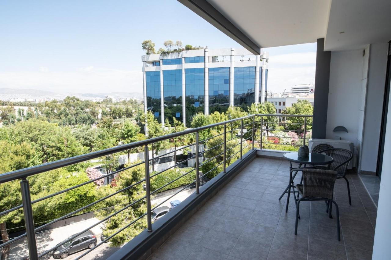 Cozy Apartment In Palaio Faliro With A Great View Athen Eksteriør billede